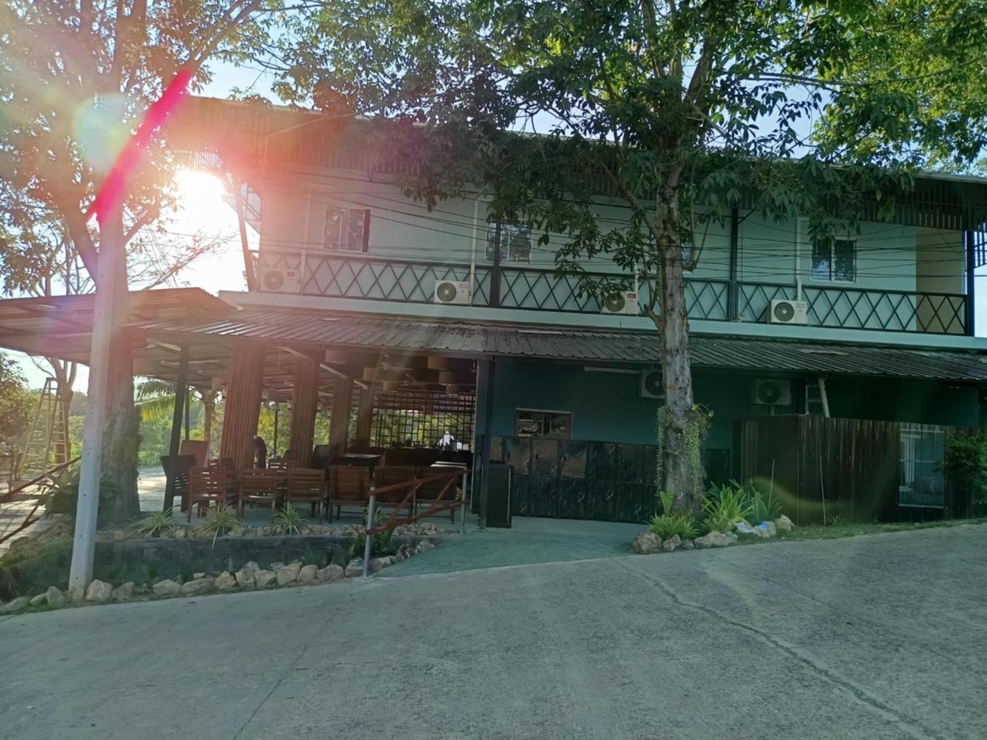 Green Gen Hotel, Mueang Phuket Ban Lo Ti Pa Exterior photo