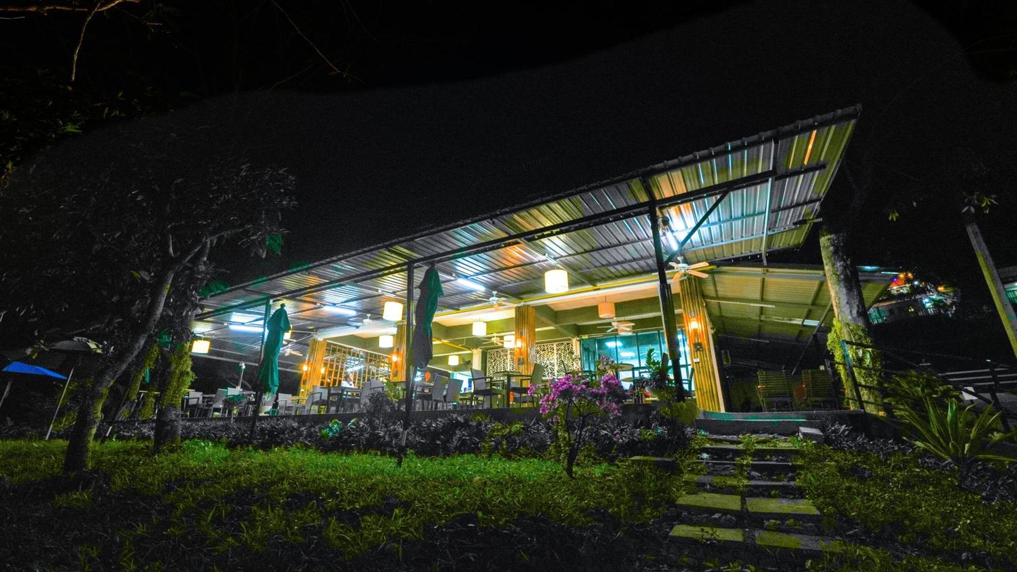 Green Gen Hotel, Mueang Phuket Ban Lo Ti Pa Exterior photo